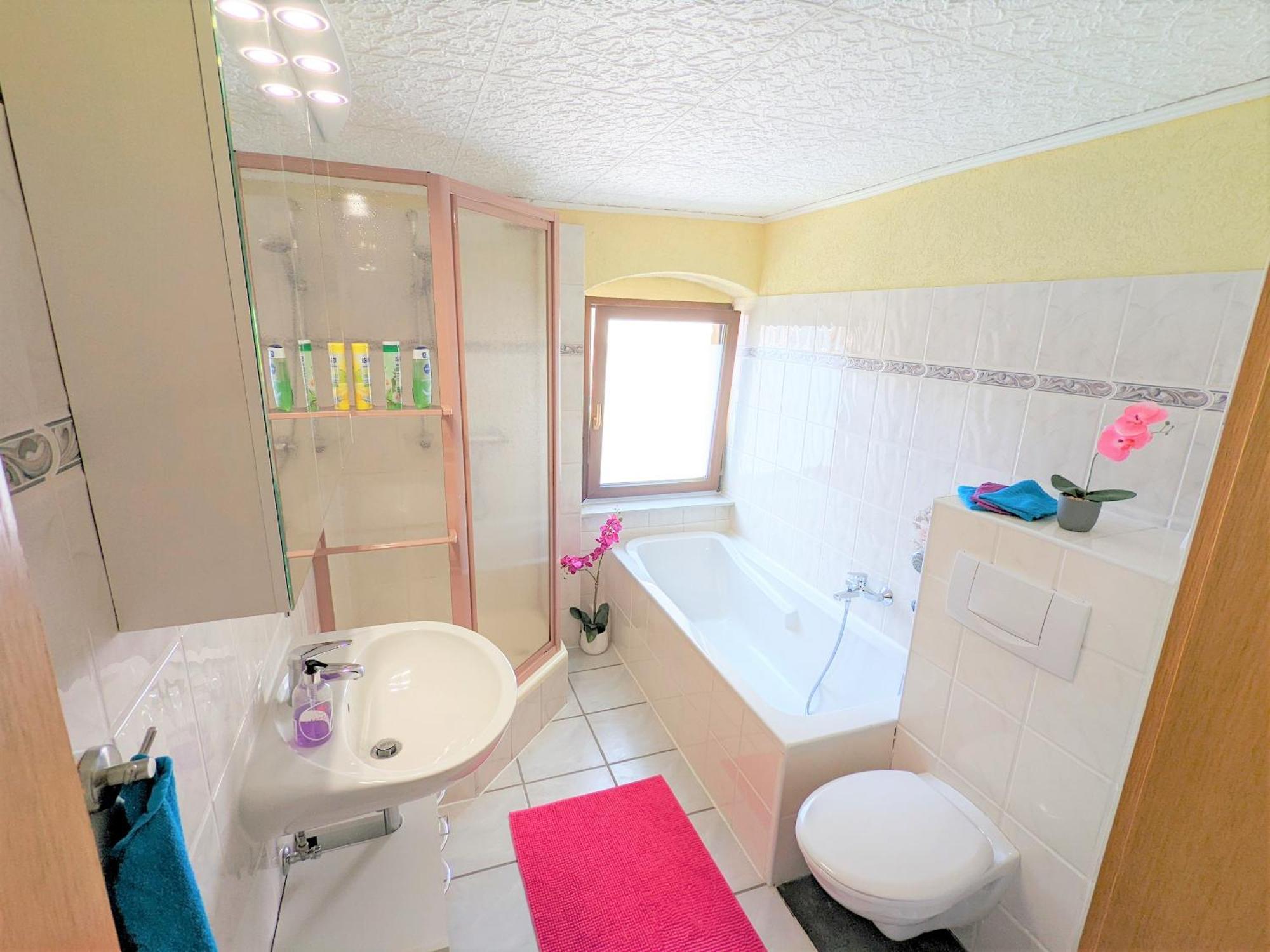 Famzi - Urlaubsmagie - Familienwohnung Mit Gemeinschaftsgarten, -Sauna & -Pool Sebnitz Buitenkant foto