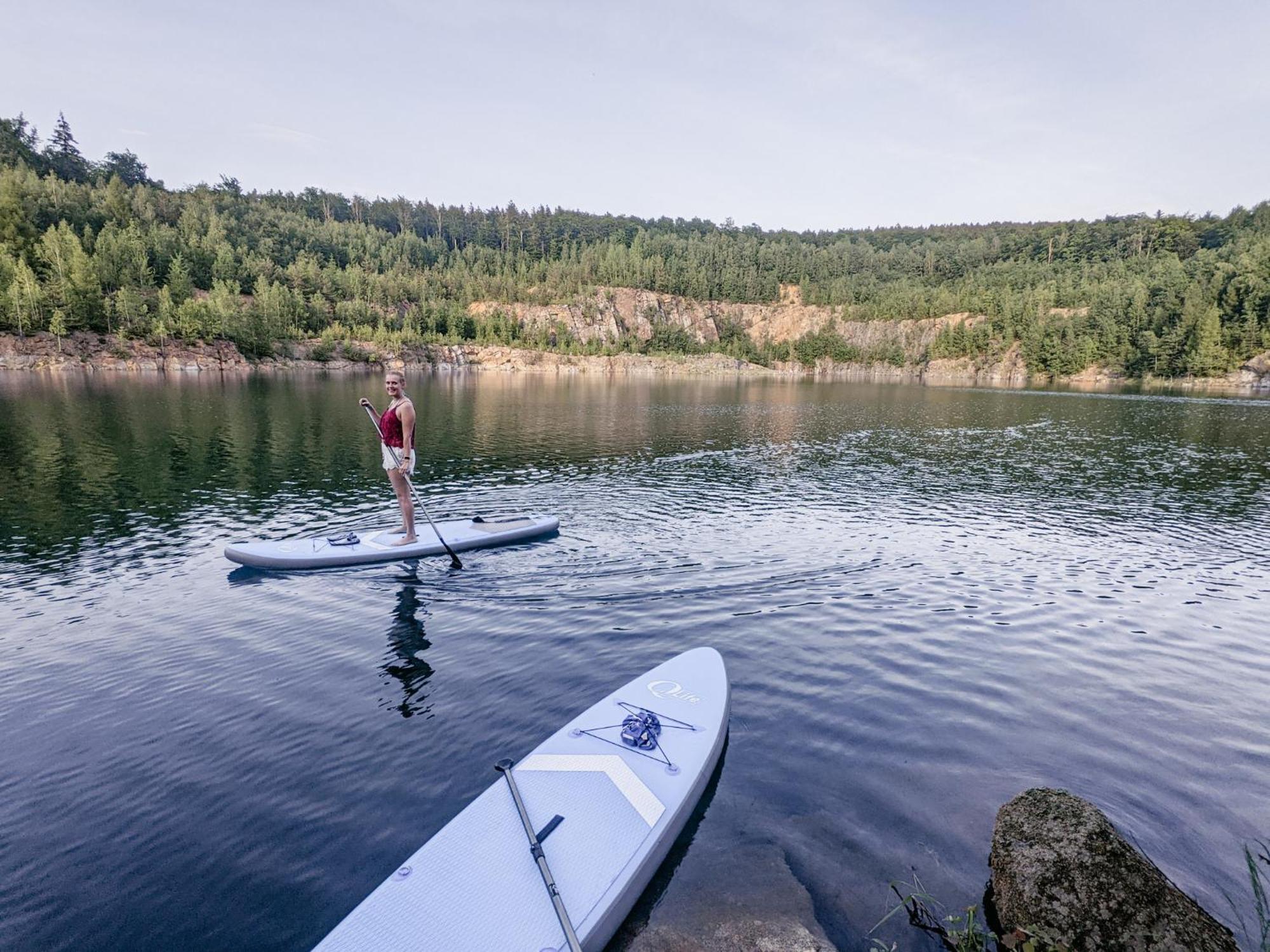 Famzi - Urlaubsmagie - Familienwohnung Mit Gemeinschaftsgarten, -Sauna & -Pool Sebnitz Buitenkant foto